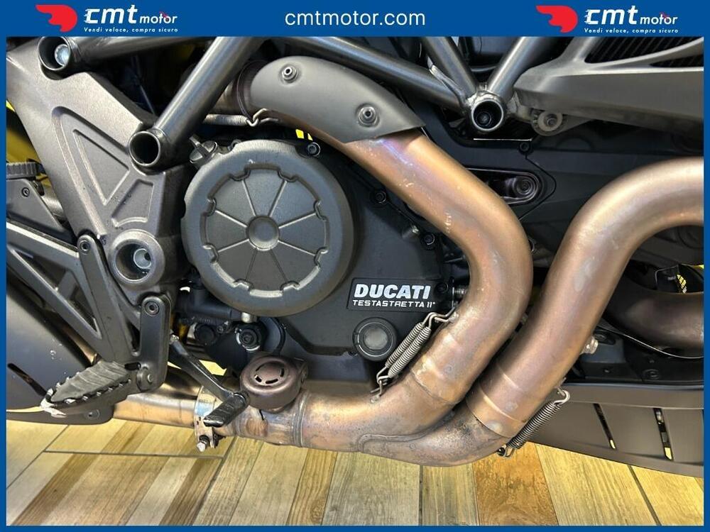 Ducati Diavel 1200 Dark (2012 - 13) (10)