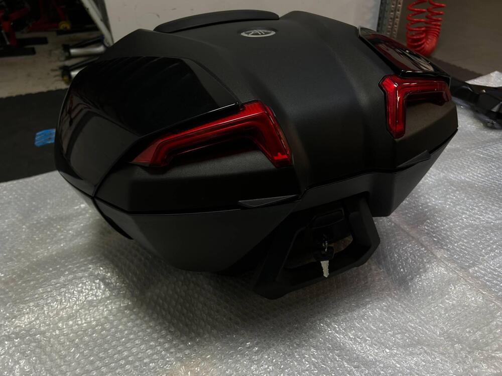 TMAX Urban Pack da 45 L Yamaha (4)