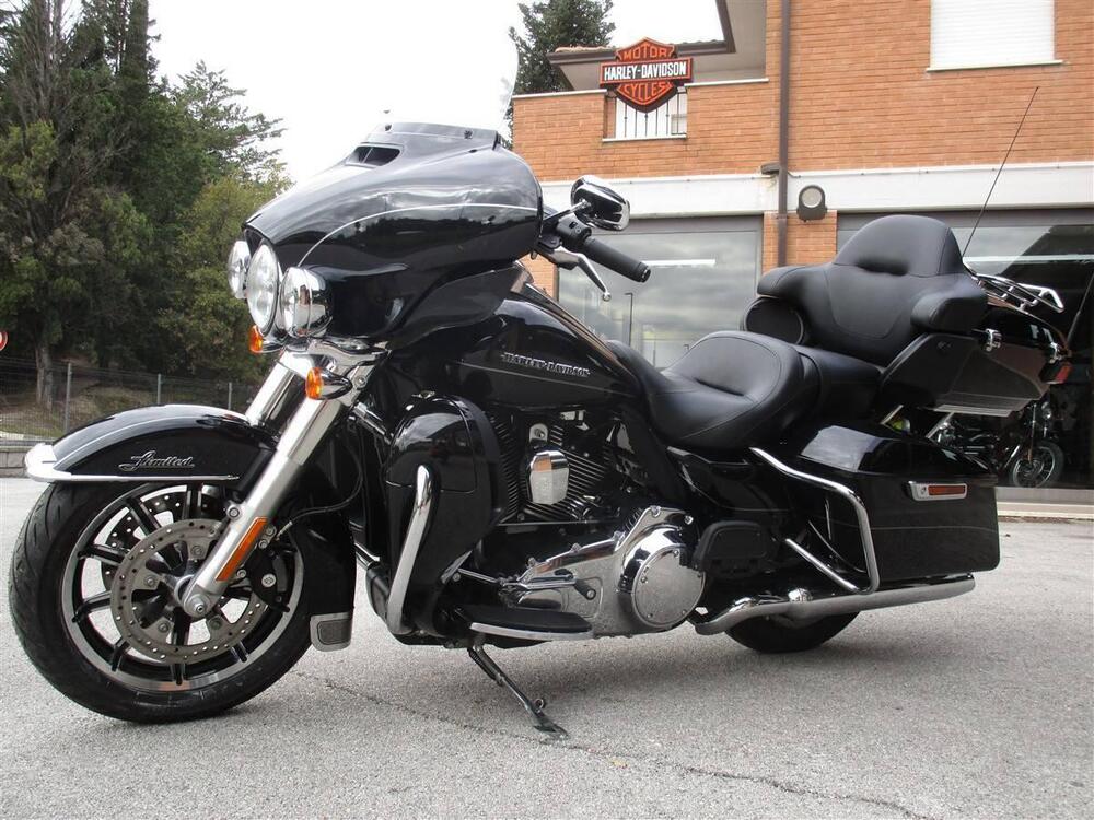 Harley-Davidson 1690 Electra Glide Ultra Limited (2014 - 15) - FLHTK (3)