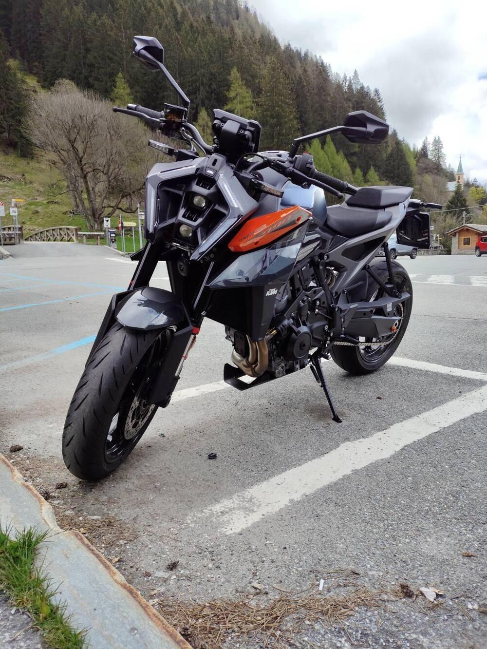 KTM 990 Duke (2024 - 26) (4)
