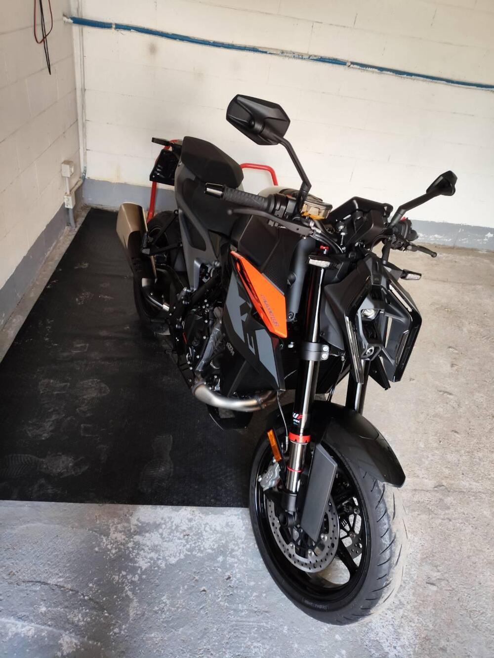 KTM 990 Duke (2024 - 26) (2)