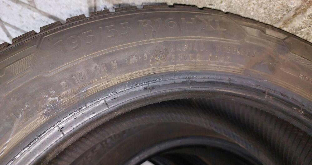 Peugeot 208 usata a Milano (3)