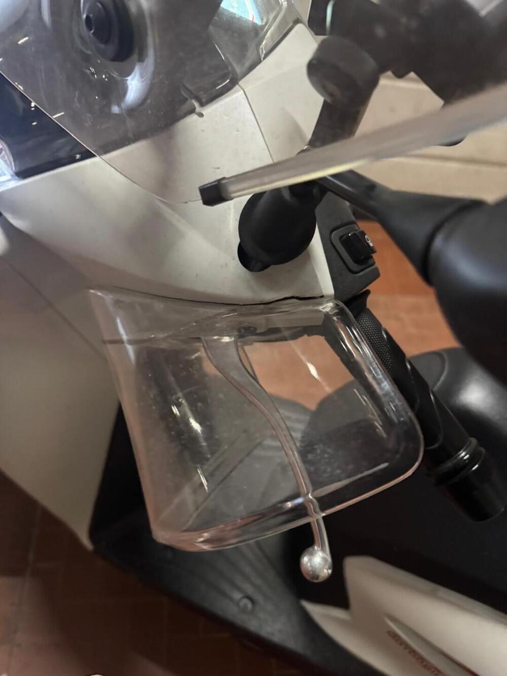 Honda SH 150i Sport (2022 - 23) (5)