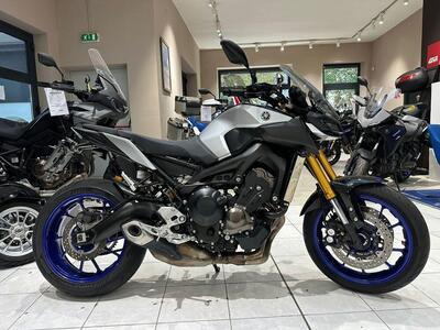 Yamaha MT-09 SP (2018 - 20) usata