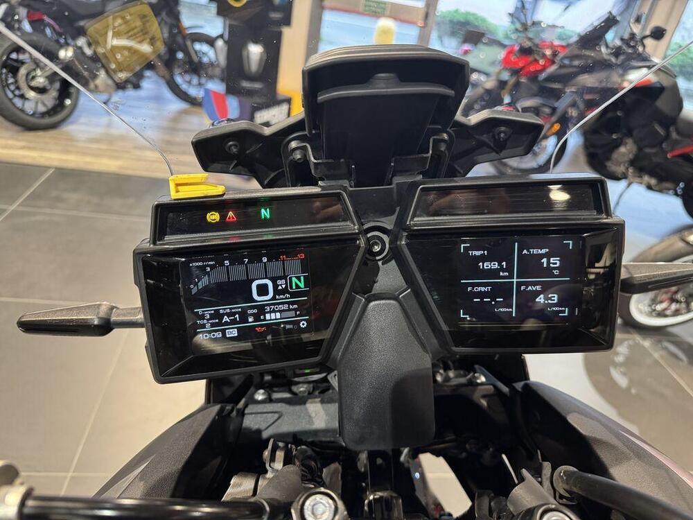 Yamaha MT-09 (2021 - 23) (8)
