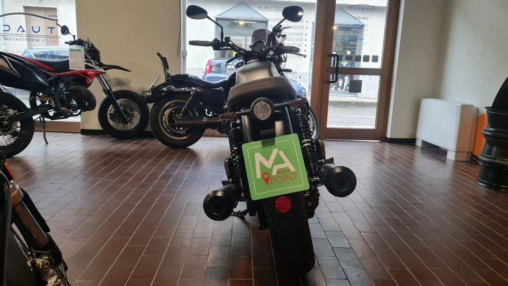 Moto Guzzi V7 Stone (2021 - 24) (8)