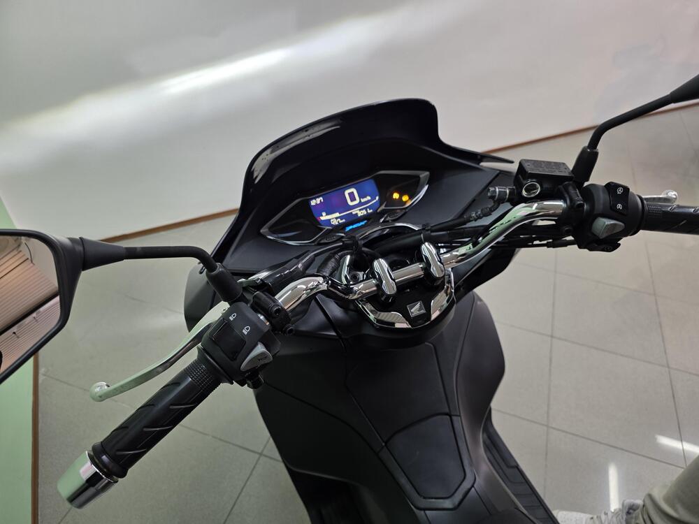 Honda PCX 125 (2021 - 24) (7)