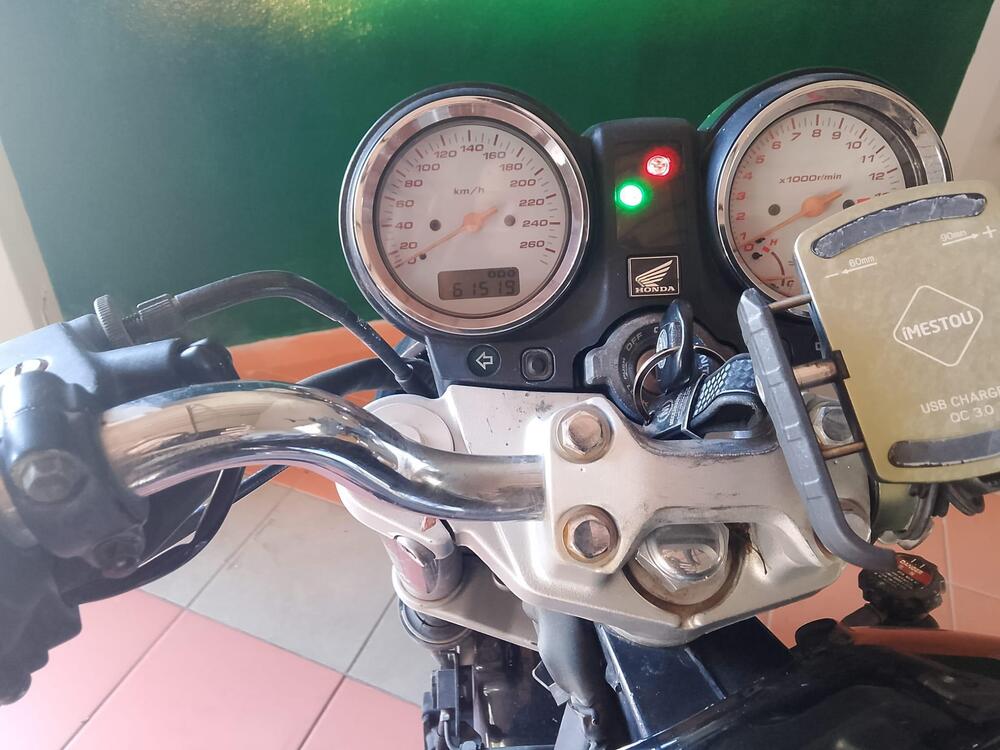 Honda Hornet 600 (2003 - 04) (5)