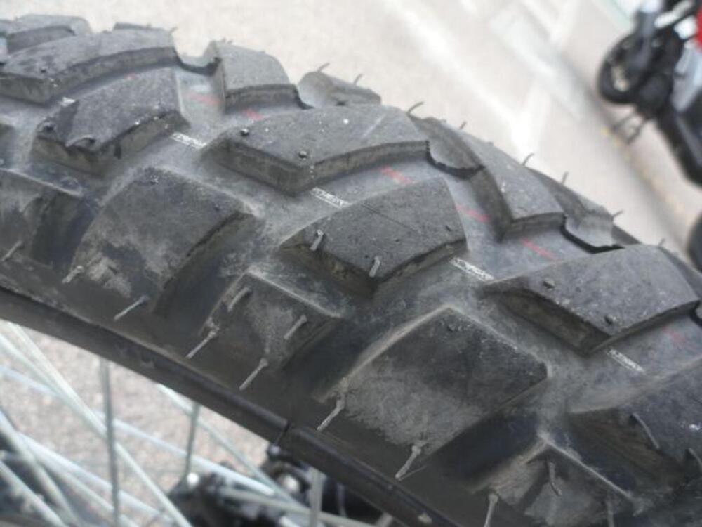 Royal Enfield Himalayan 411 (2021 - 24) (10)