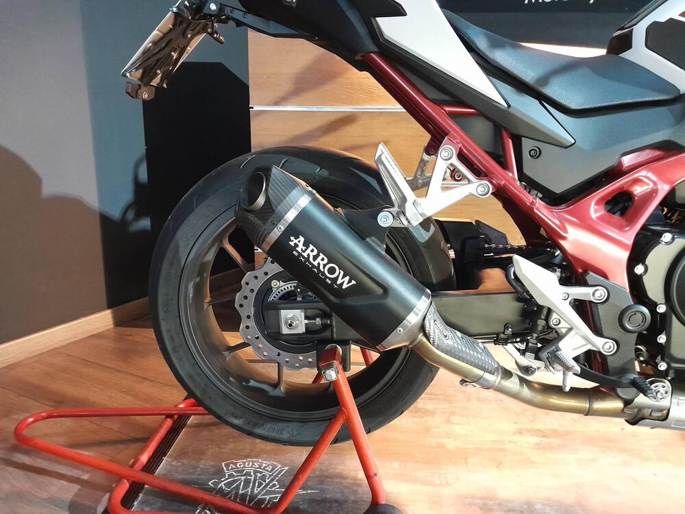 Honda CB 750 Hornet (2023 - 24) (13)