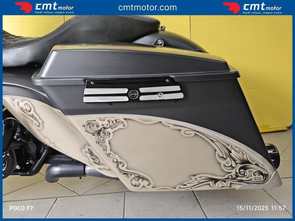 Harley-Davidson 1584 Street Glide (2008 - 10) - FLHX (8)