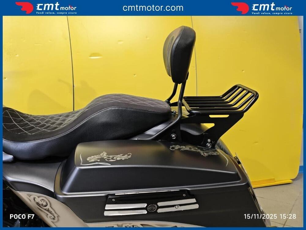 Harley-Davidson 1584 Street Glide (2008 - 10) - FLHX (9)