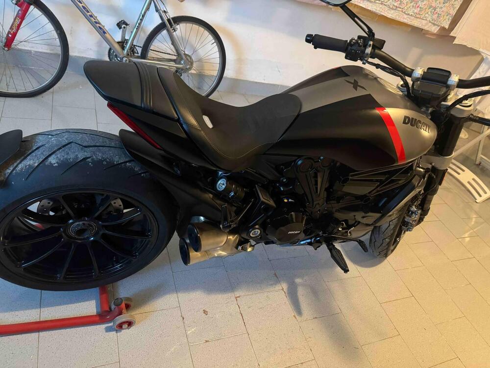 Ducati XDiavel 1262 Black Star (2021) (2)