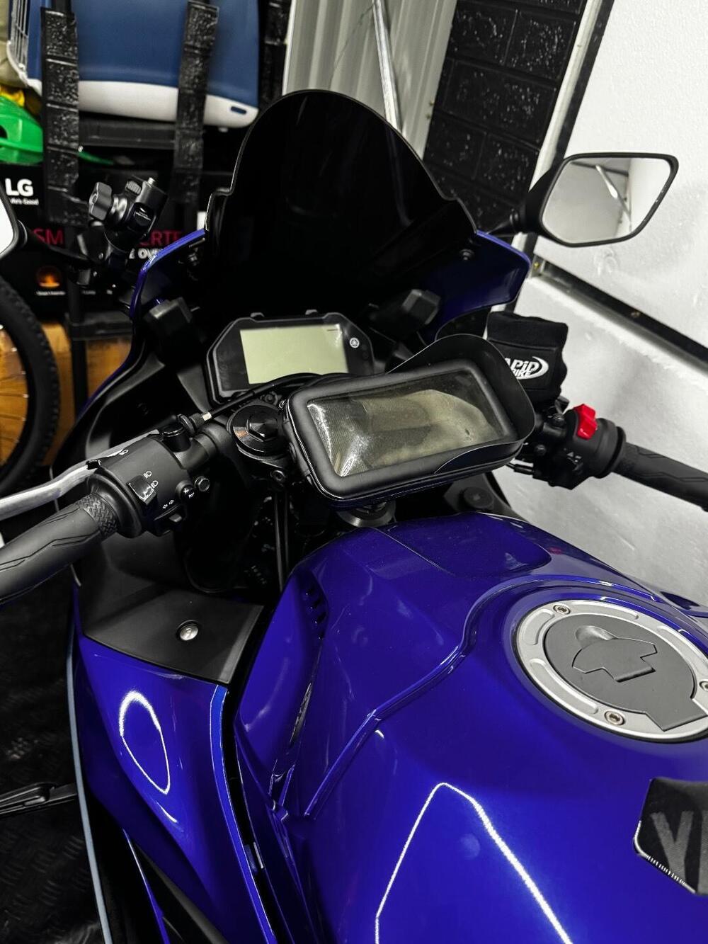 Yamaha YZF R3 (2021 - 24) (8)