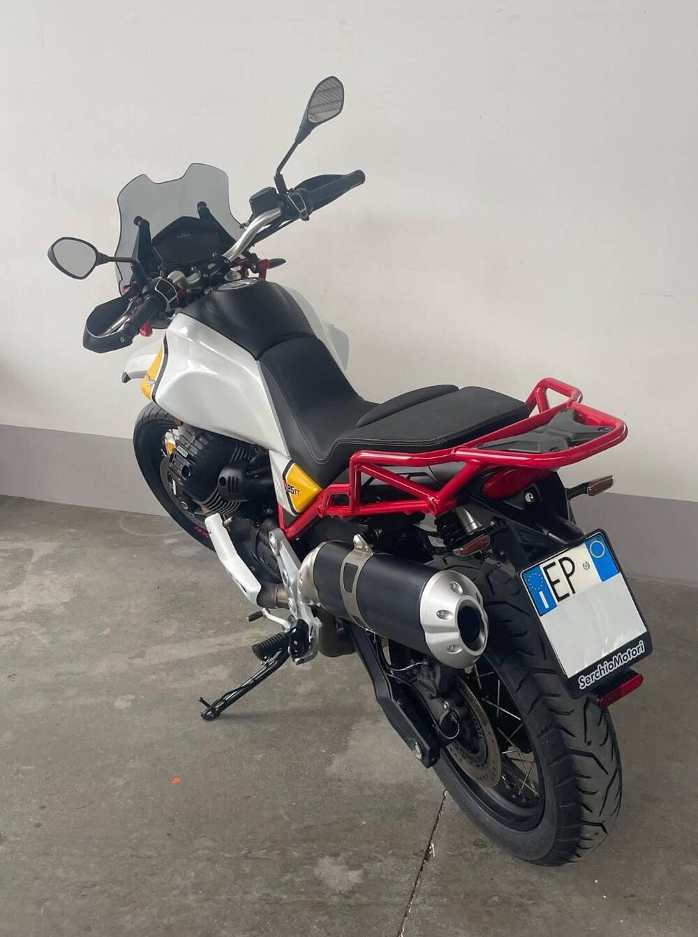 Moto Guzzi V85 TT Evocative Graphics (2019 - 20) (11)