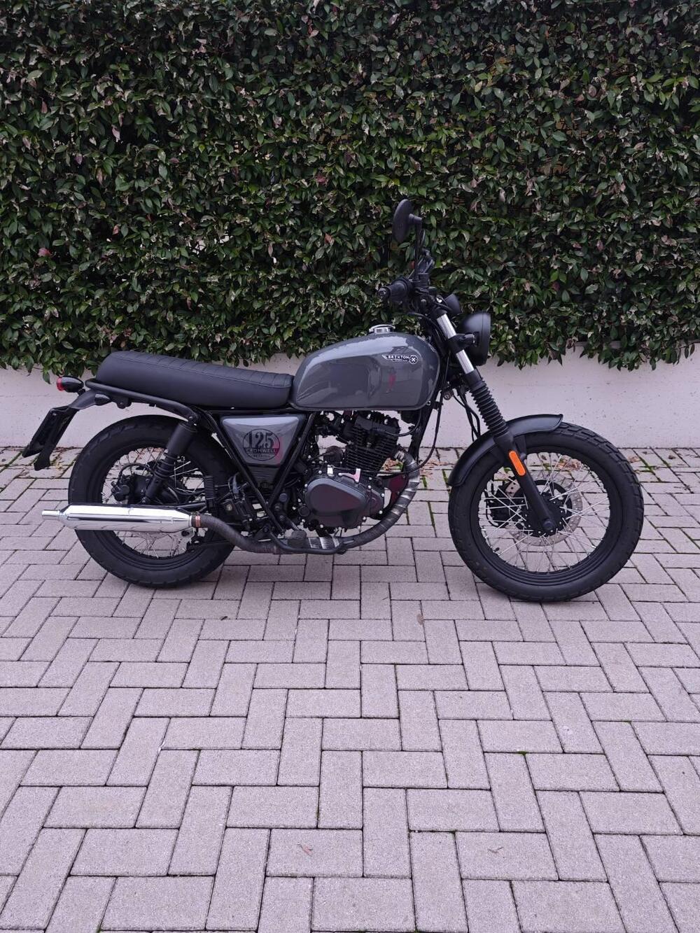 Brixton Motorcycles Cromwell 125 CBS (2021 - 26) (3)