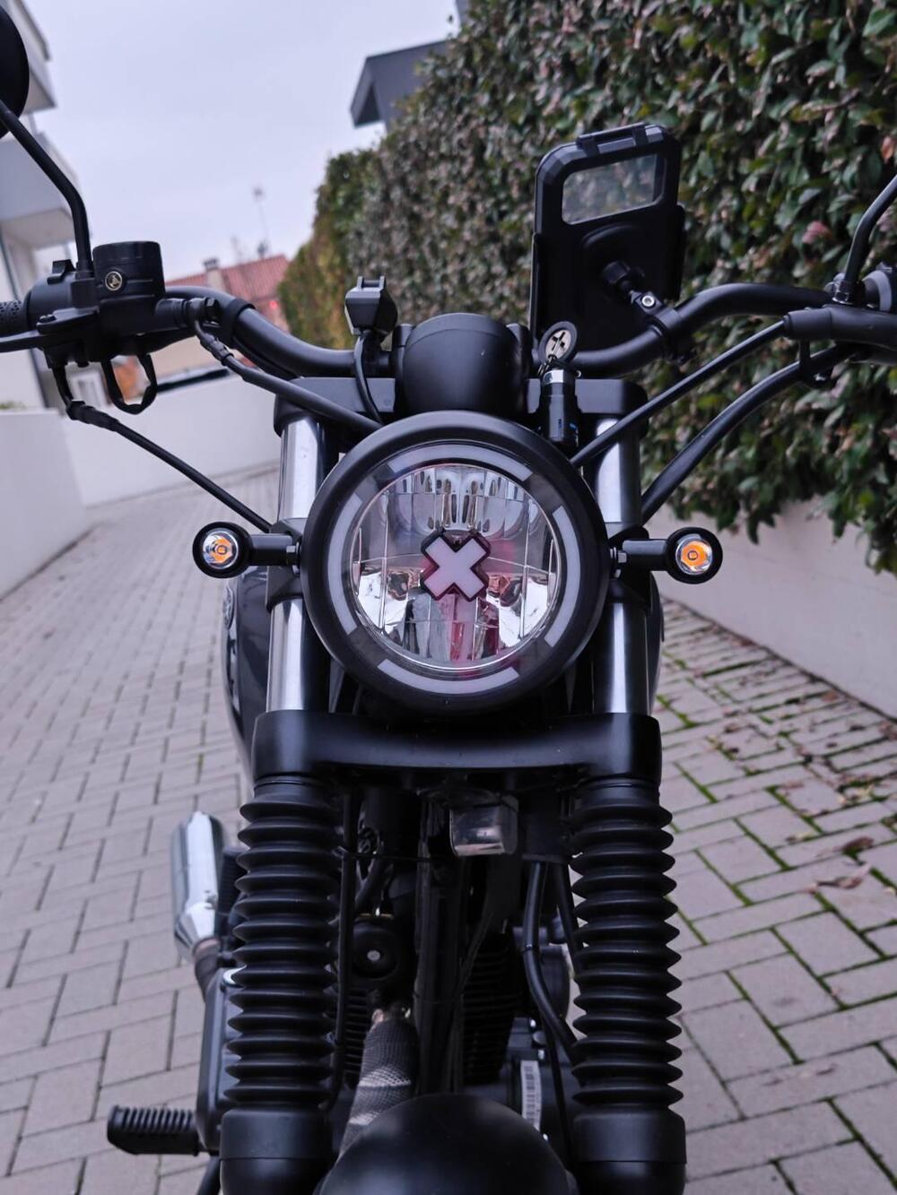 Brixton Motorcycles Cromwell 125 CBS (2021 - 26) (11)