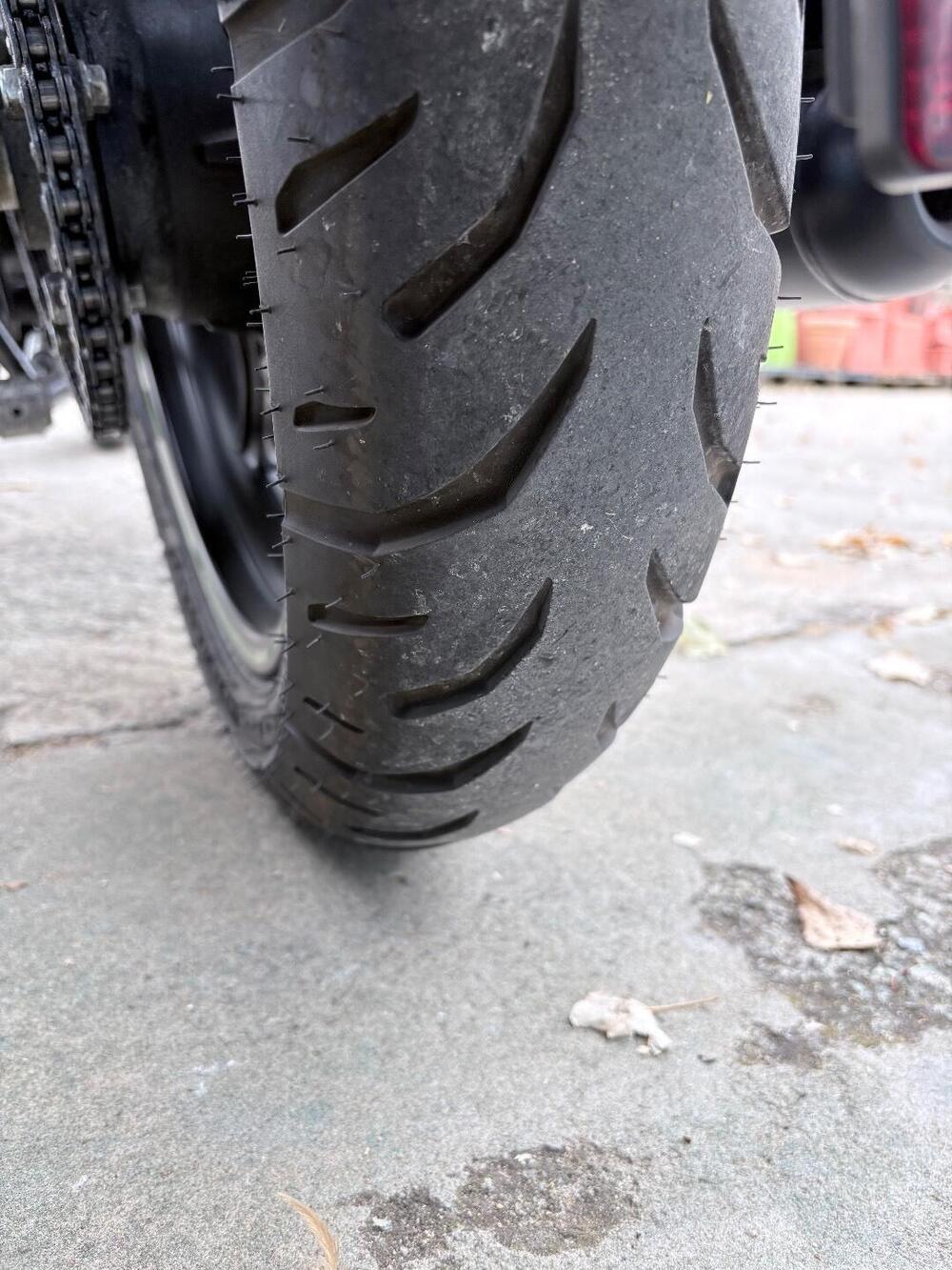 Royal Enfield Meteor 350 (2021 - 26) (8)