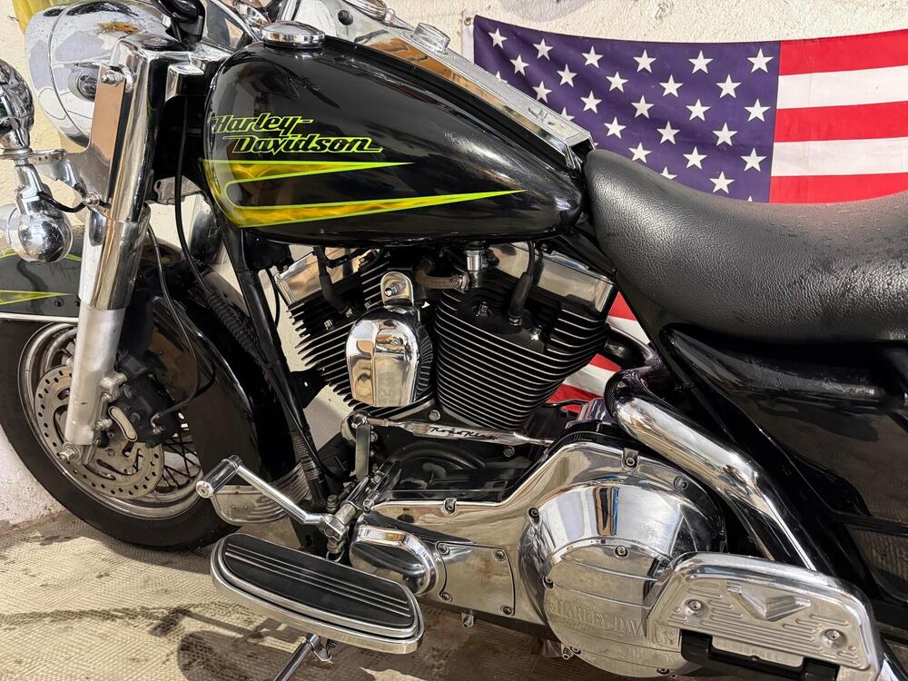 Harley-Davidson 1450 Road King Classic (2003 - 05) - FLHRCI (6)