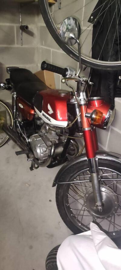 Honda Cb125 k3 d&#039;epoca