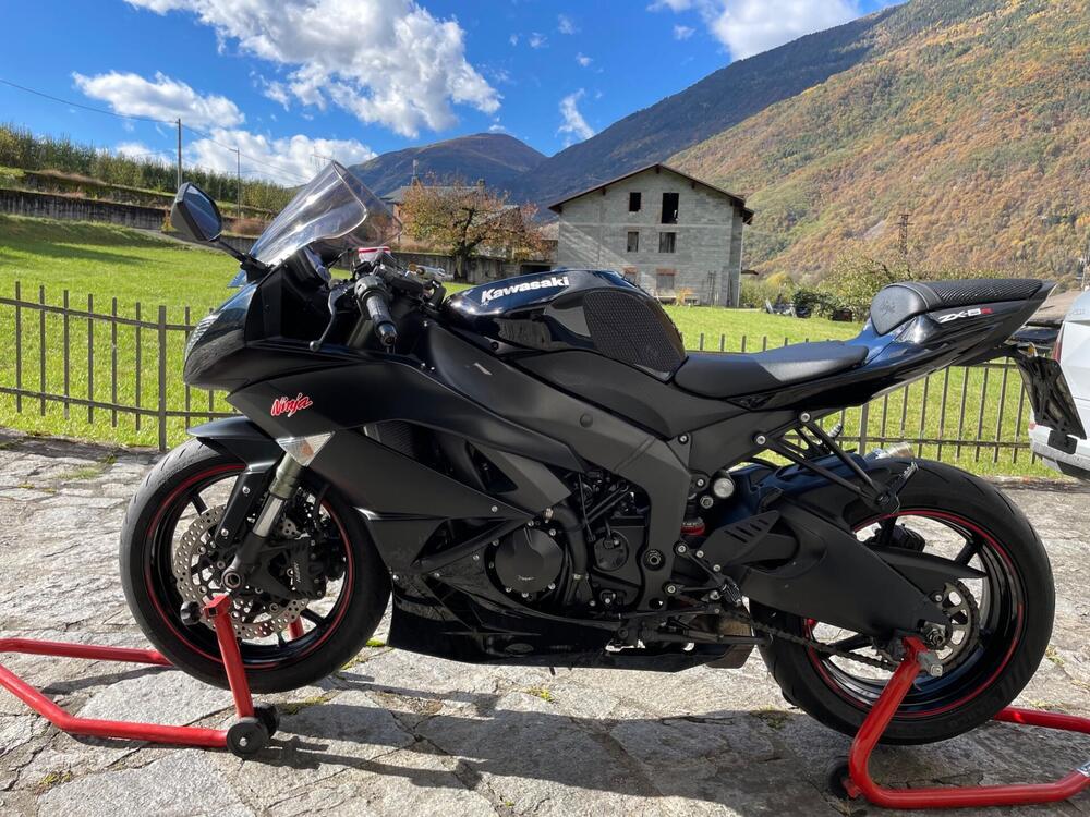 Kawasaki Ninja 600 ZX-6R (2009 - 16) (3)