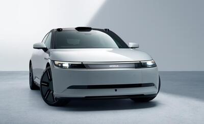 Il suono del silenzio: come le auto elettriche stanno reinventando il rumore