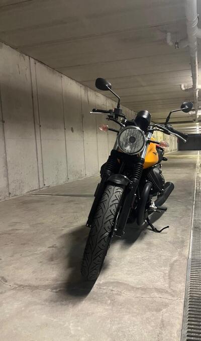 Moto Guzzi V7 III Stone (2017 - 20) usata