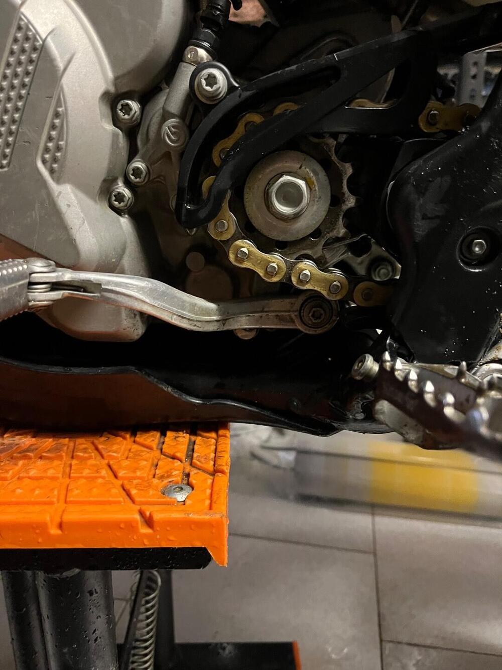 KTM 250 EXC TPI (2018) (8)