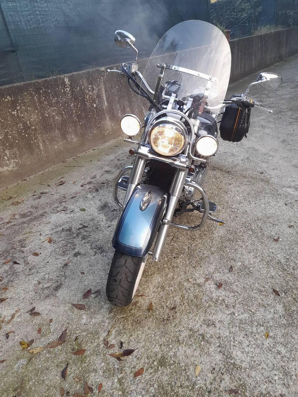 Suzuki VL 800 Intruder Volusia (2000 - 04) (4)