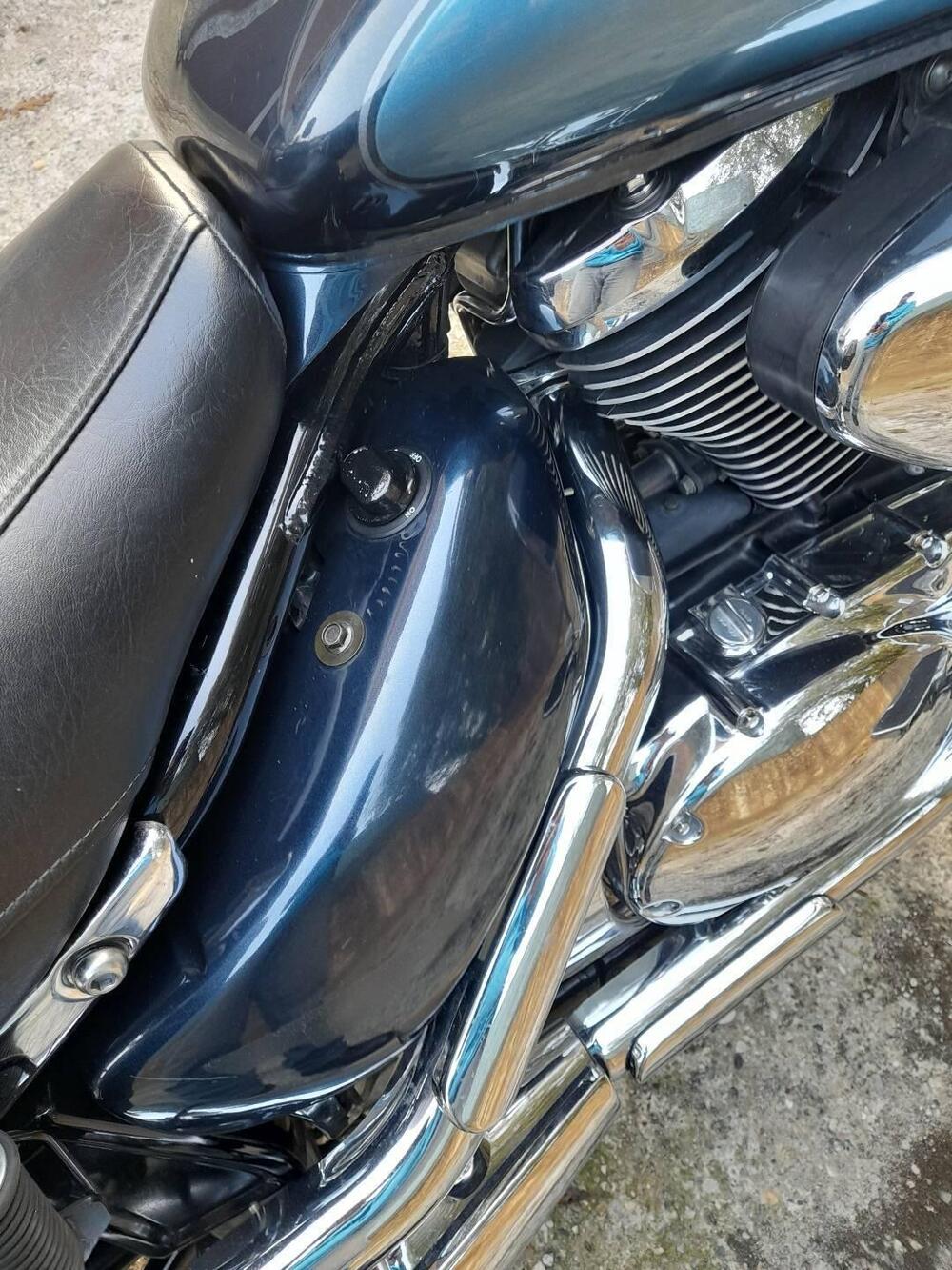 Suzuki VL 800 Intruder Volusia (2000 - 04) (6)