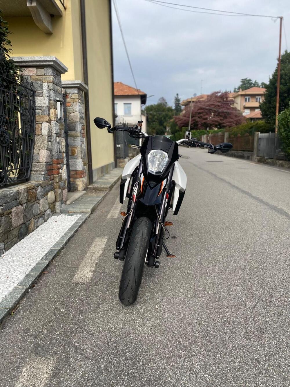 KTM 990 Supermoto R (2012 - 13) (3)