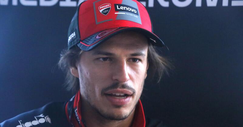 MotoGP 2025. GP di Valencia. Nicol&ograve; Bulega dopo i due GP in MotoGP: "Ho parlato con Toprak Razgatlioglu, abbiamo sentito le stesse differenze tra MotoGP e SBK"