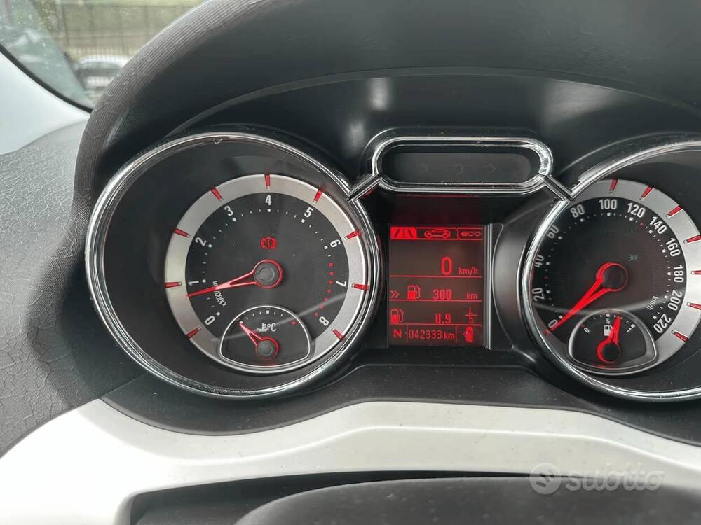 Opel Adam usata a Genova (6)