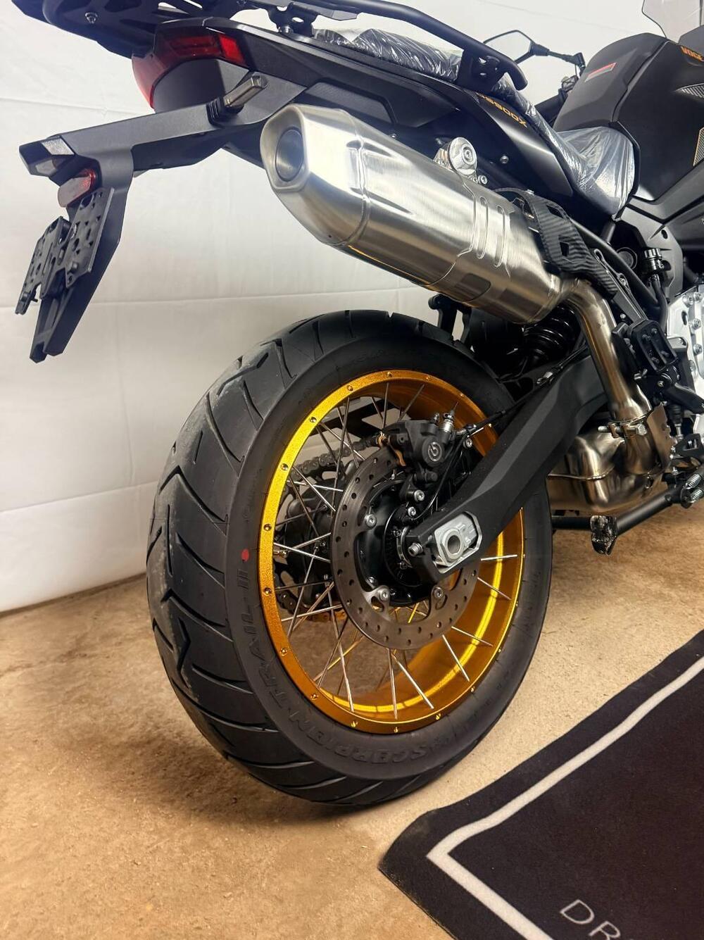 Voge Valico 900DSX (2024 - 26) (3)