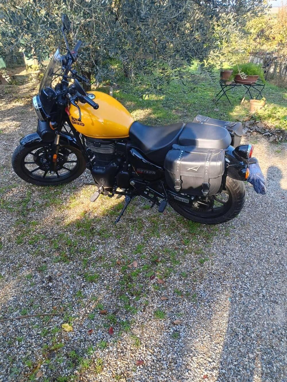 Royal Enfield Meteor 350 (2021 - 26) (4)