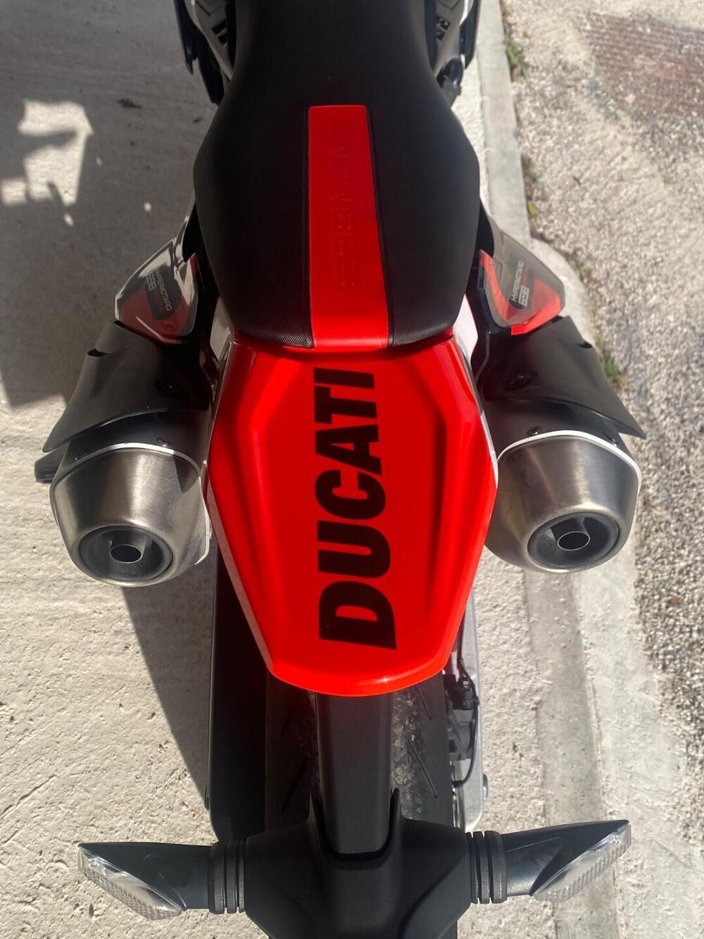 Ducati Hypermotard 698 Mono RVE (2024 - 26) (3)