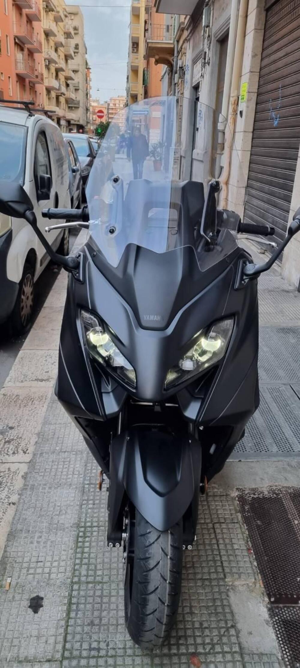 Yamaha T-Max 560 (2022 - 24)