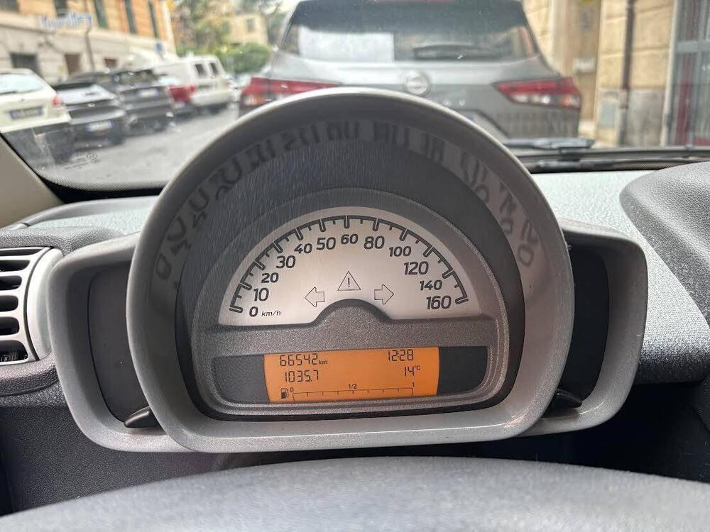 smart Fortwo usata a Savona (5)