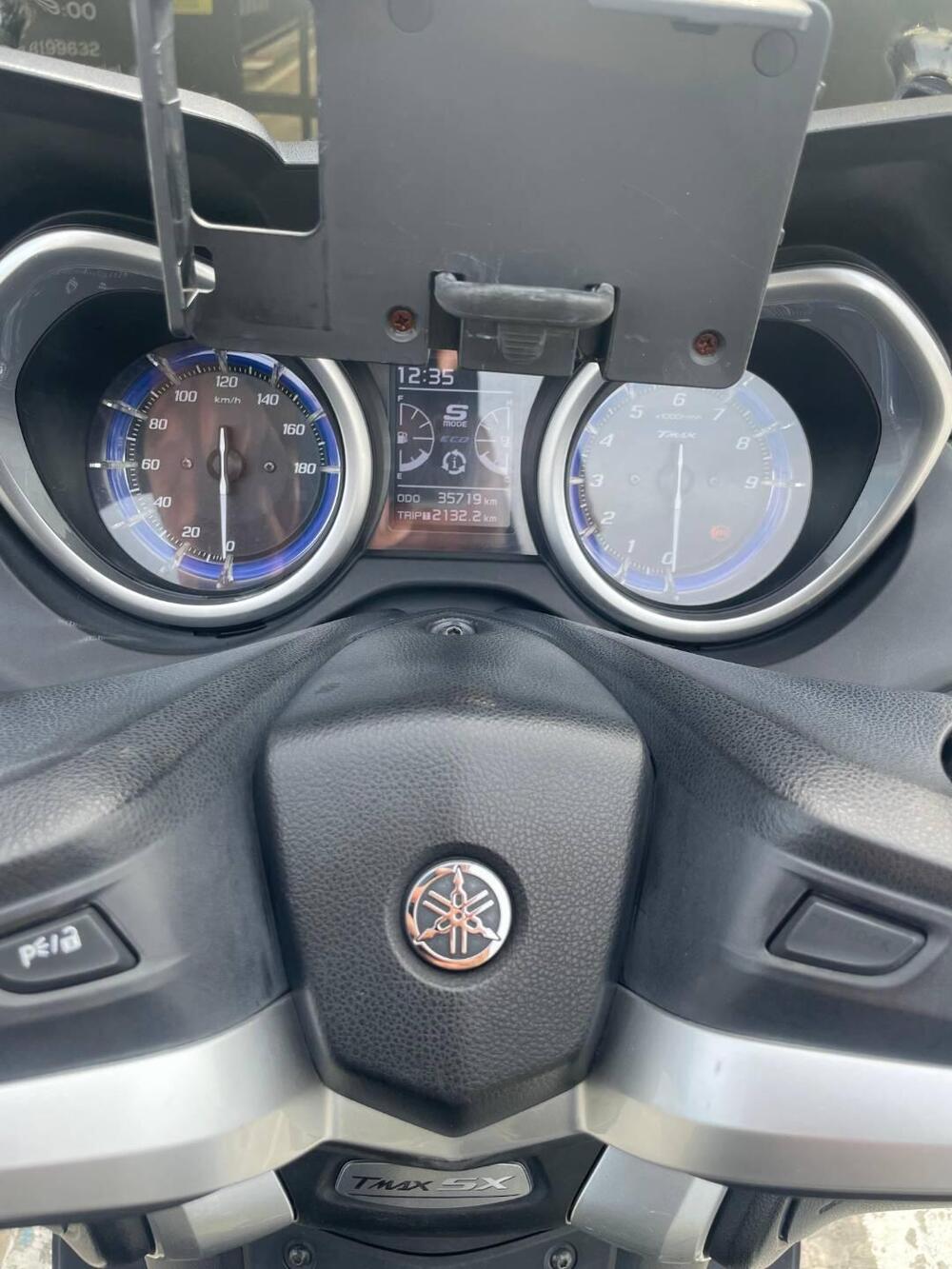 Yamaha T-Max 530 SX (2017 - 19) (6)