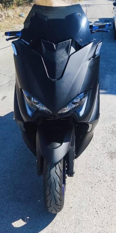 Yamaha T-Max 560 (2020 - 21) usata