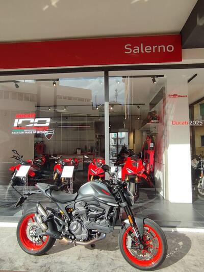 Ducati Monster 937 (2021 - 25) usata