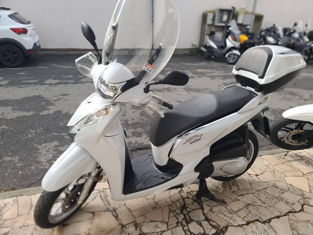 Honda SH 300 i ABS (2016 - 20) (6)