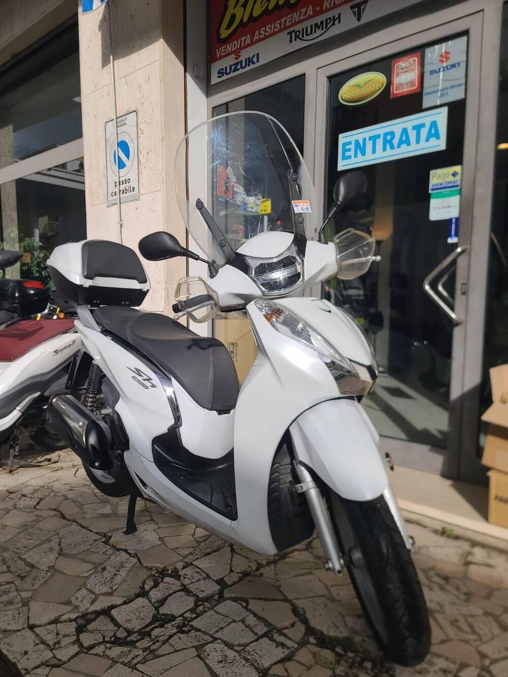 Honda SH 300 i ABS (2016 - 20) (5)