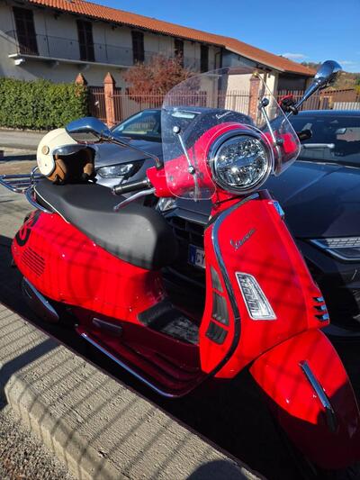 Vespa GTS 310 Super (2025) usata
