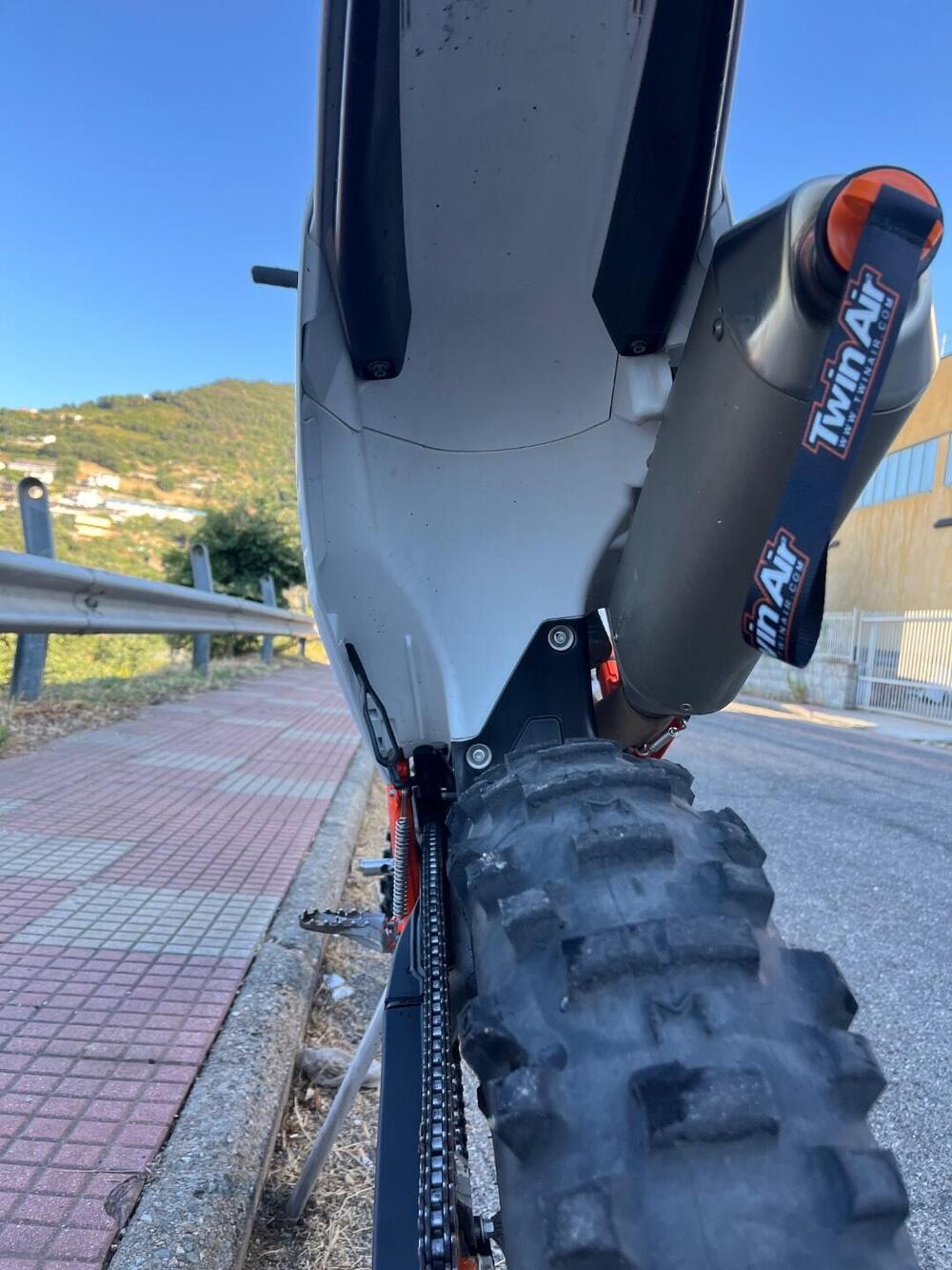 KTM 350 EXC-F (2022) (4)