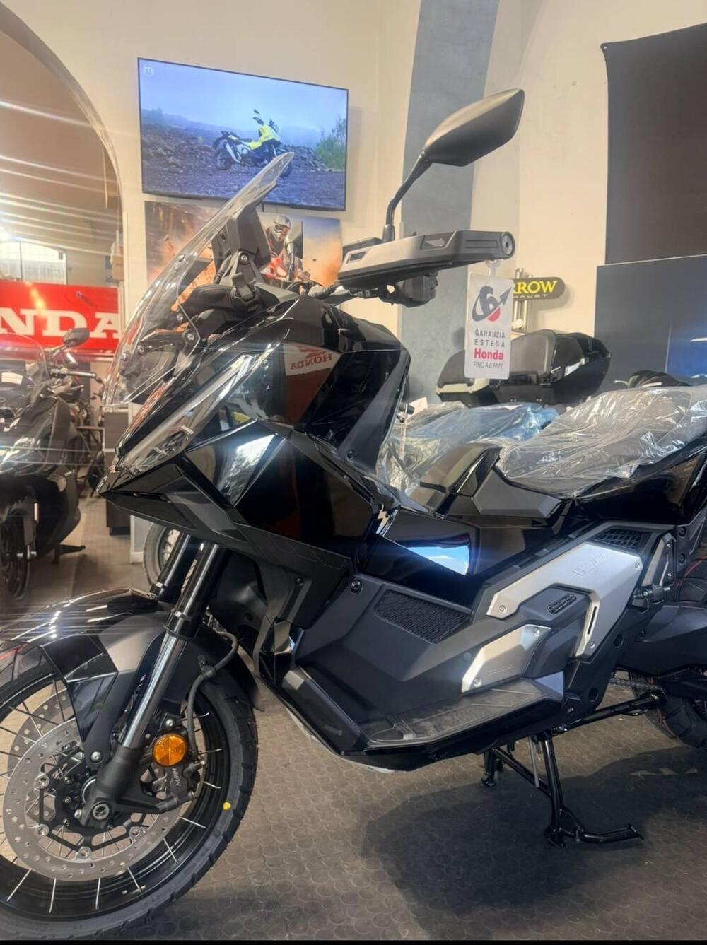 Honda X-ADV 750 (2025 - 26) (4)