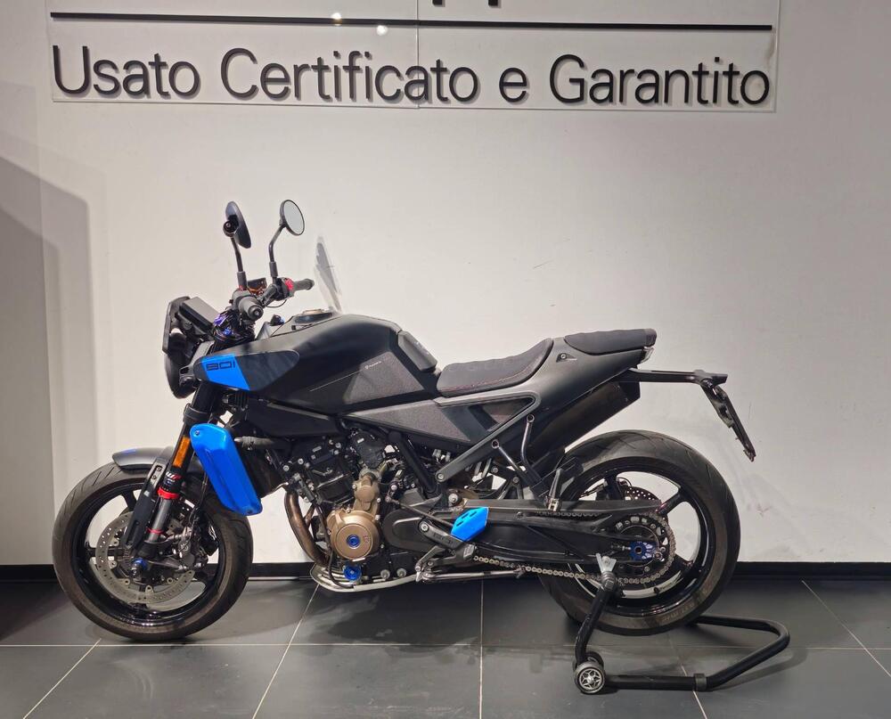 Husqvarna Svartpilen 801 (2024 - 26) (8)