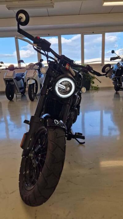 Keeway Motor V-Cruise 125 (2022 - 25) usata