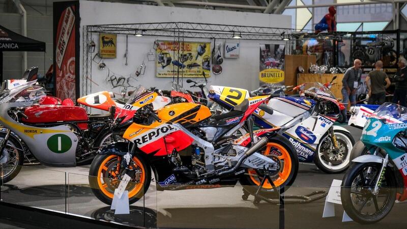 Auto e Moto d&#039;Epoca Bologna 2025: tra leggende da corsa, rarit&agrave; britanniche e hyperbike [VIDEO]