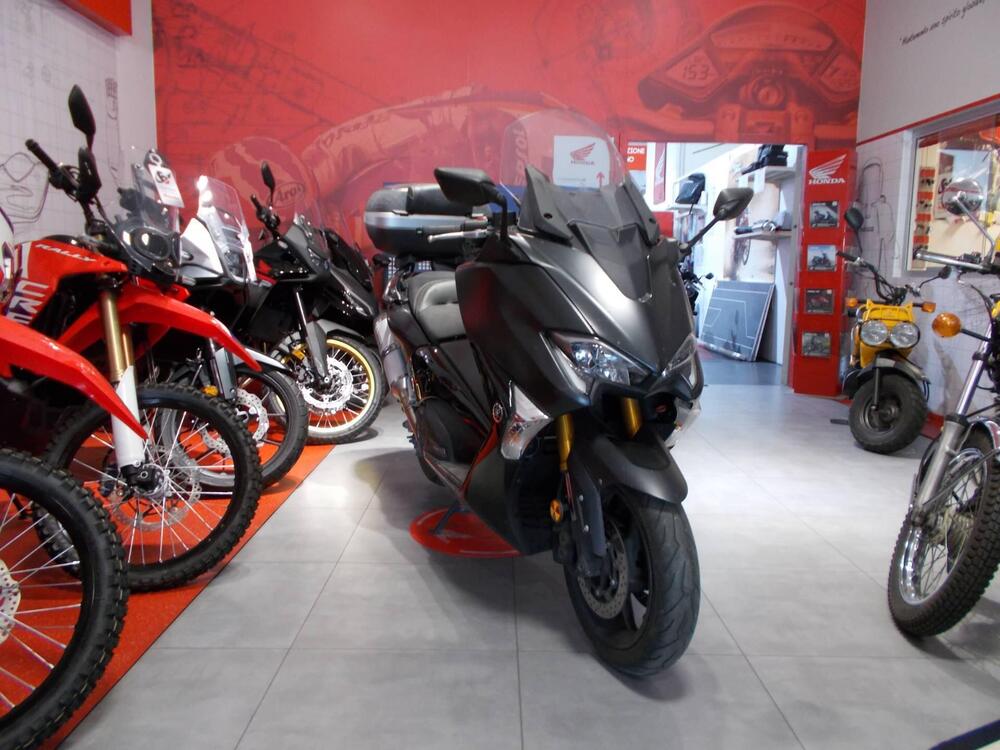 Yamaha T-Max 530 SX (2017 - 19) (7)